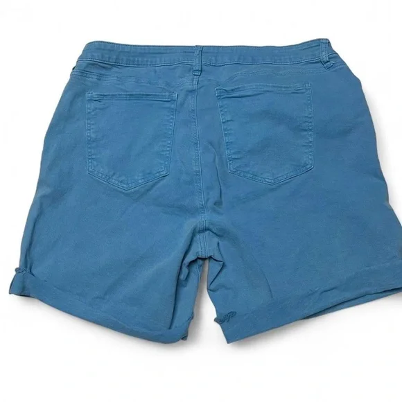 Kut From the Kloth Catherine Boyfriend Denim Short Mid Length Teal Women's Sz 20 - Picture 2 of 7